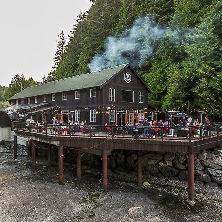 West Coast Trail Lodge Port Renfrew Eksteriør billede